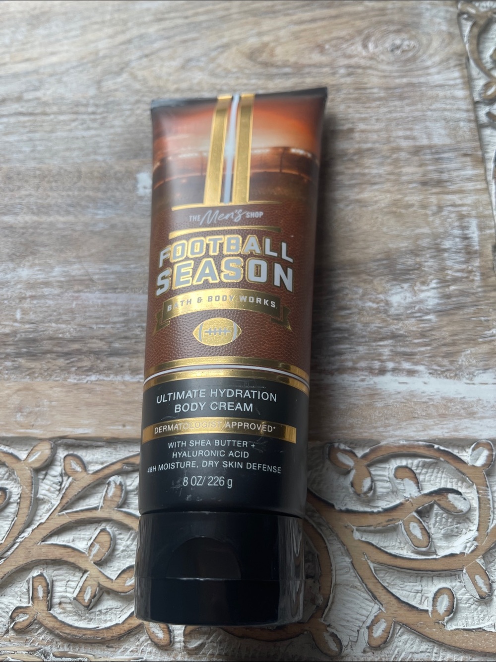Bath & Body Works Men's Football Season Body Cream - Brown and Gold